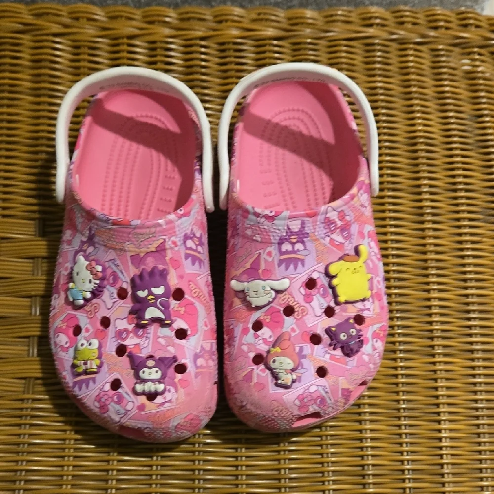 Crocs Kid Size -  Hello Kitty And Friends